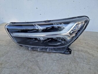 VOLVO XC40 2018- ĽAVÉ PREDNÉ SVETLO - 2
