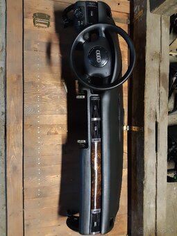 Audi A6 C5 Palubovka - 2