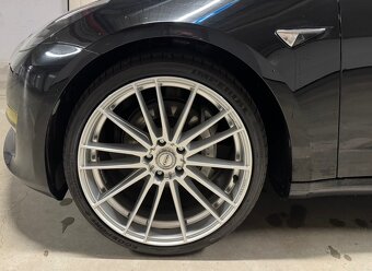 20” 5x114,3 nové disky+pneu - 2