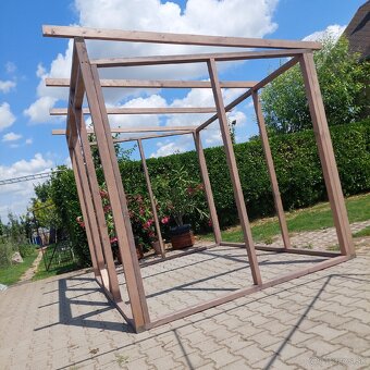 Predám drevenú konštrukciu - 2