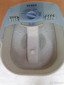 Predam masažny stroj Tesla na nohy. - 2