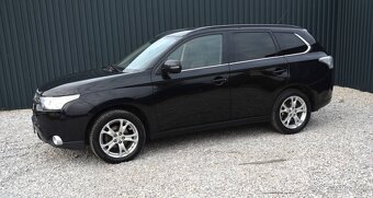 Mitsubishi Outlander 2.2 4×4 SR. voz, 7miestne - 2