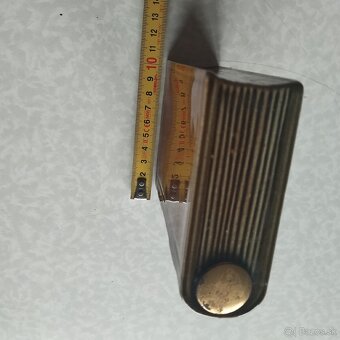 Fľaša v tvare knihy. - 2