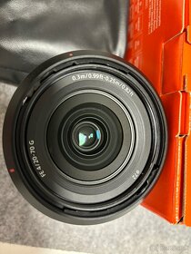 Sony FE 20-70 mm f/4 G - 2