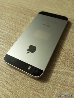 iPhone SE 1.generacie 2016 / 32GB Super stav - 2