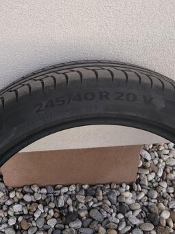 Continental Premium coctact6 245 40 R20 - 2