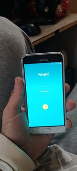 Samsung Galaxy J3 - 2