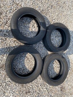 Bridgstone 175/65R15 - 2