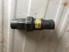 BMW E36 Tlakový spínač klimatizácie - 2