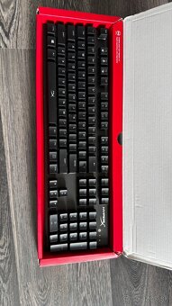 Predám hernú klavesnicu HyperX Alloy FPS RGB - 2