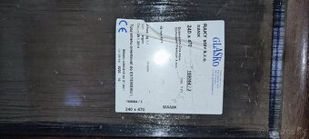 Predam malé plastové okno - 2