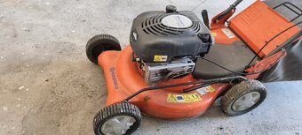 Kosačka Husqvarna R 52S - 2