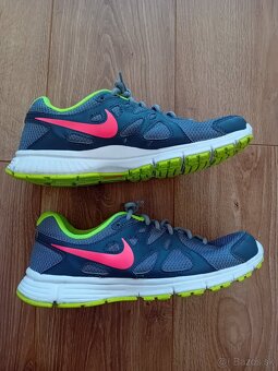 Tenisky, NIKE, velk. 36,5 - 2