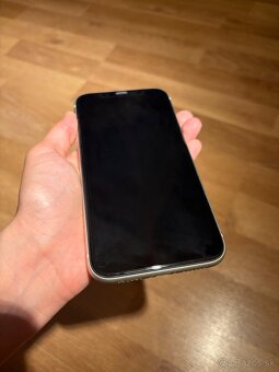 PREDÁM IPHONE 11 64GB - 2