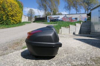 Predám kufor - 2