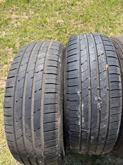 Pneumatika 225/60 R17 - 2
