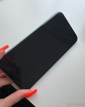 iphone 11 128GB - 2