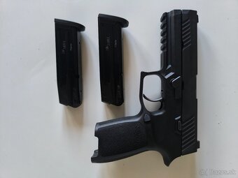 Predám Sig Sauer - 2