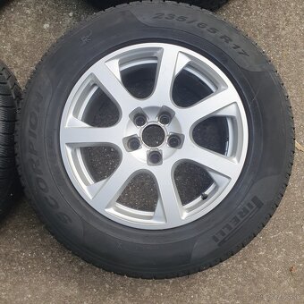 kolesá Audi Q5 Zimné 235 65 R17 - 2