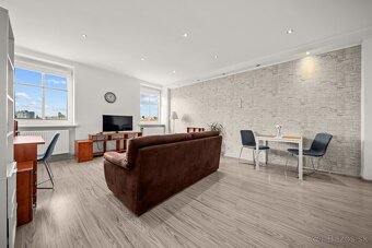 Predaj 2 izb. zrekonštruovaného bytu na Družstevnej ul. v BA - 2