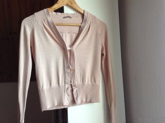 Sukňa 36, svetrík S - 2