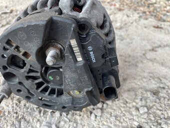 Alternator 12V 120A, plne funkcny komplet s volnobezkou - 2
