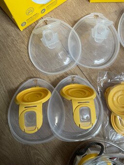 Odsavacka MEDELA Freestyle Handsfree - 2