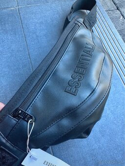 Ladvinka kapsička Essentials - 2