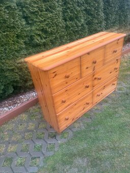 Komoda z masívu - 2