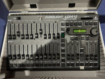 Behringer LC 2412 EUROLIGHT - 2