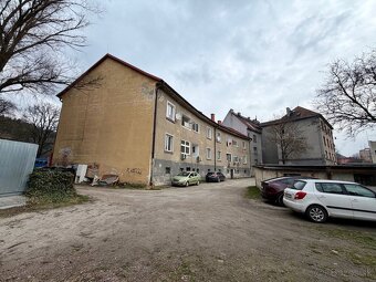 Priestranný 2 izbový byt , Považská - 2