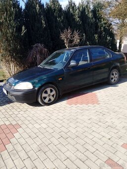 Honda Civic 1.5 vtec - 2