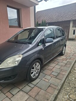 Opel Zafira - 2