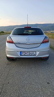 Opel Astra GTC 1.9 - 2