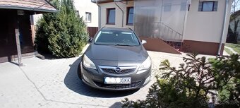 OPEL ASTRA J SPORTS TOURER 1.7 CDTI 81KW r.v. 5/2011 - 2