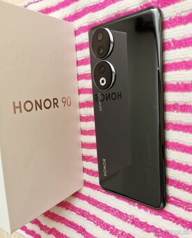 Predam smartfon Honor 90 5g - 2