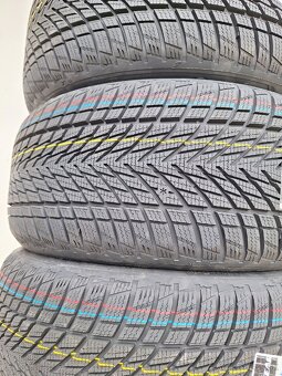 Nove zimne pneu 245/40 R19 GoodYear UltraGrip Perfomance 3 - 2