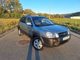 Hyundai Tucson 2.0 crdi 103kw 4x4 - 2