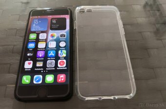 iPhone SE 2020 TOP STAV - 2