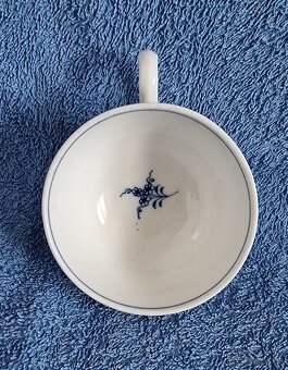 Starožitná porcelánová šálka - MEISSEN - 2