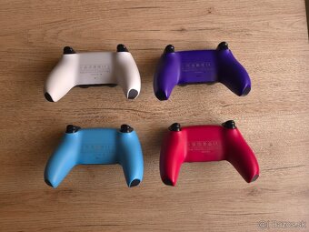 PS5 DualSense ovládač - 2