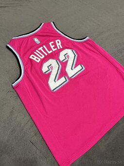 Jimmy Butler dres - 2