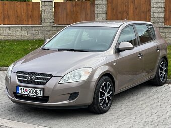 Kia Ceed 1.6i - 2