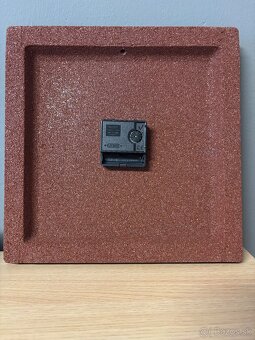 Nástrnné hodiny - 2