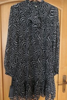 PINKO original nove saty s visackou vel. M/L - 2