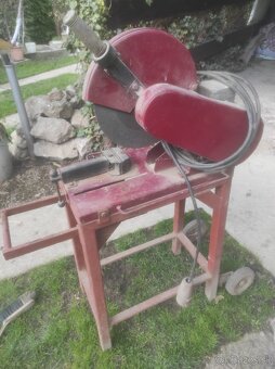 Stojanova rozbrušovačka - 2