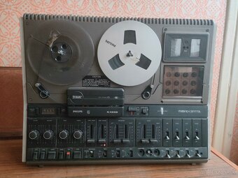 Magnetofon Philips N4 - 2