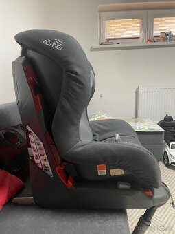 Detska autosedačka - 2