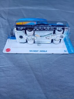 Hot Wheels Treasure Hunt - 2