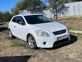 Kia Ceed 1.4 benzín – 77 kW, 3-dverová - 2